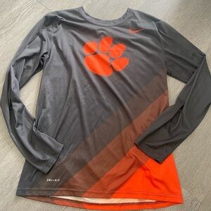 Nike Dri-Fit Clemson long sleeve Shirt size medium